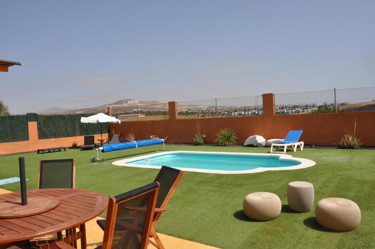 Eco Villa White Suite With Climatized Pool Caleta De Fuste Exterior photo