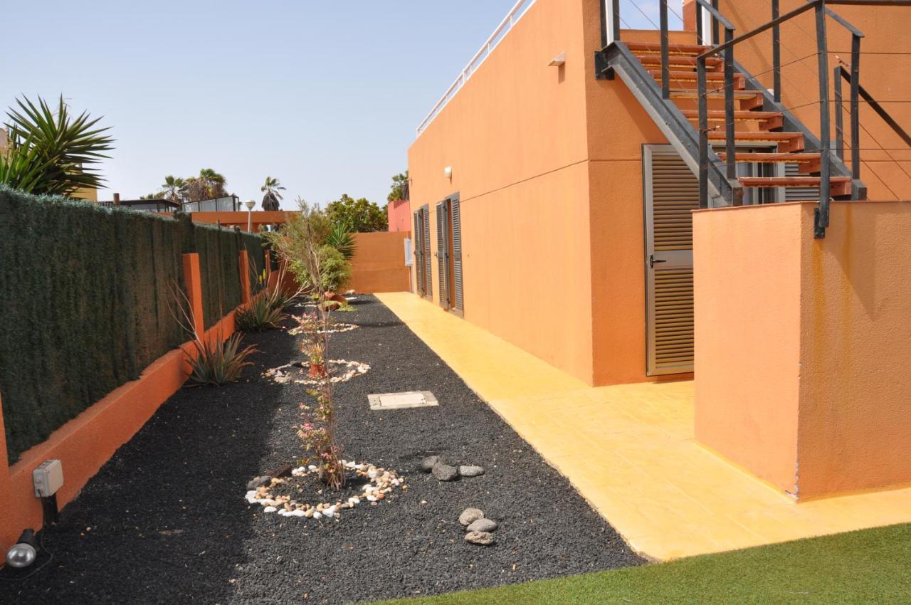 Eco Villa White Suite With Climatized Pool Caleta De Fuste Exterior photo