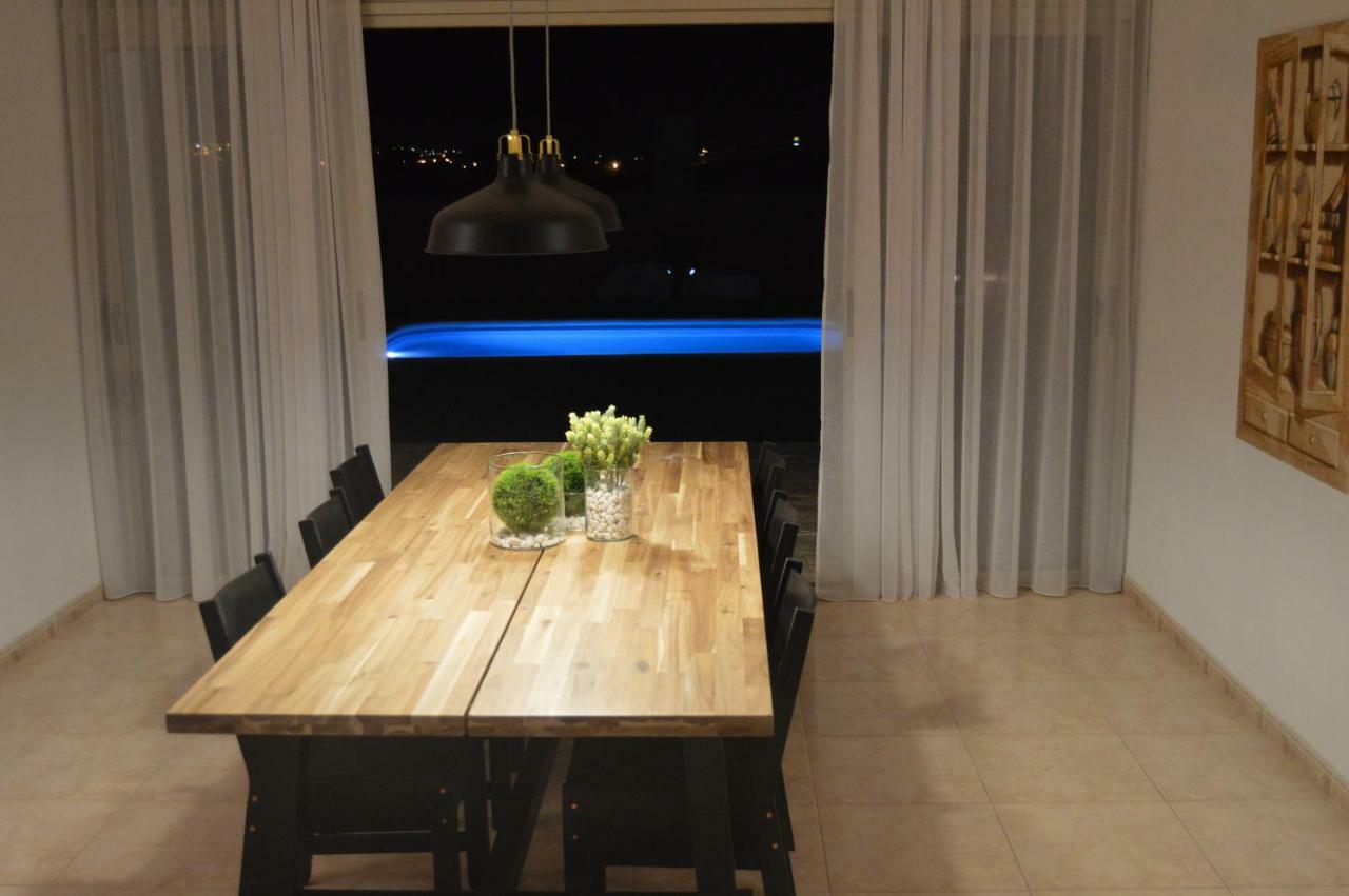 Eco Villa White Suite With Climatized Pool Caleta De Fuste Exterior photo