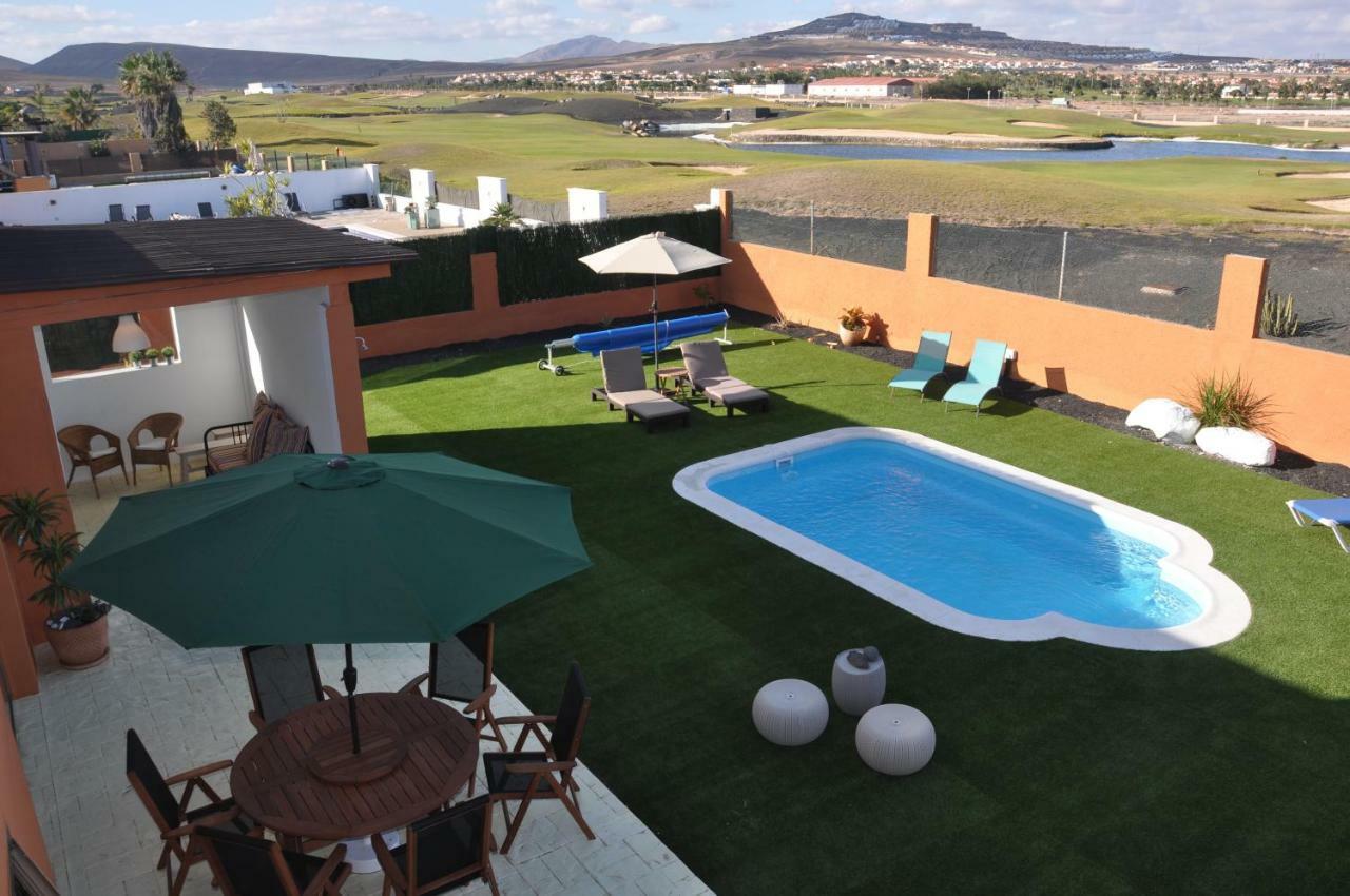 Eco Villa White Suite With Climatized Pool Caleta De Fuste Exterior photo