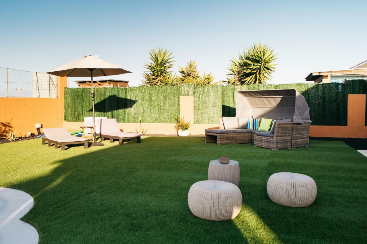 Eco Villa White Suite With Climatized Pool Caleta De Fuste Exterior photo